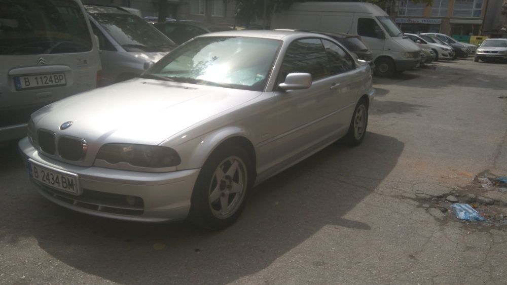 Продавам БМВ 318 CI Coupe