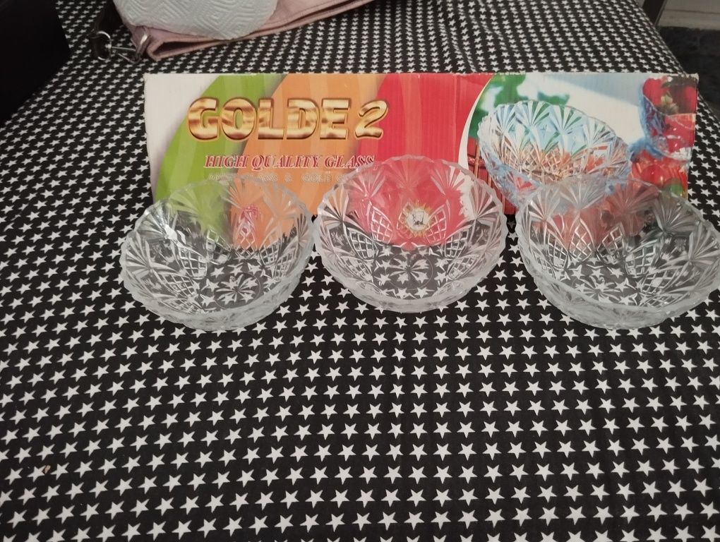 Boluri de cristal