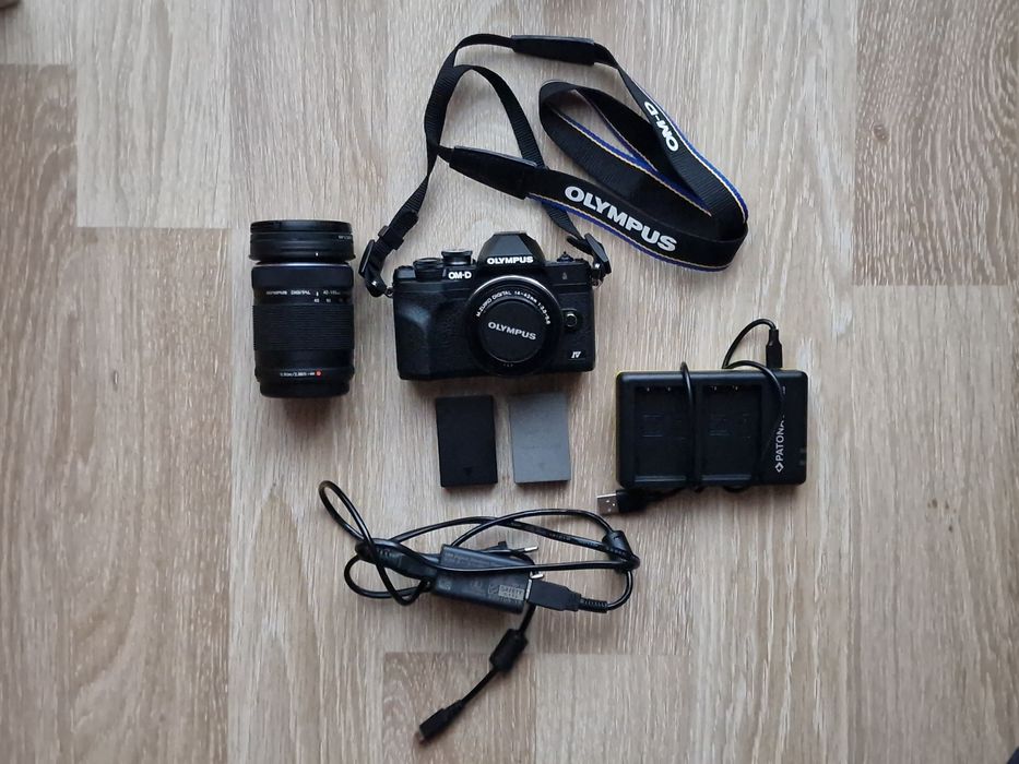 Aparat foto Olympus OM-D E-M10 mk IV