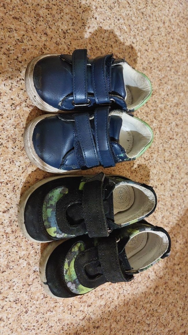Обувь и одежда детская