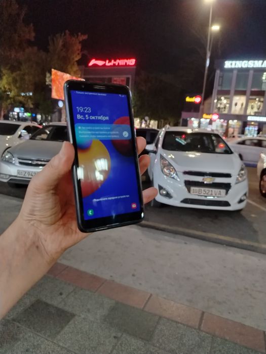 Samsung A01 Sotiladi ishlashlari yaxshi