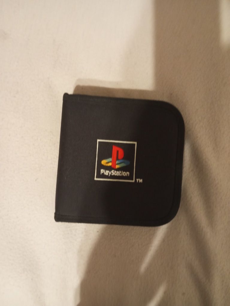 Playstation портфейл за дискове