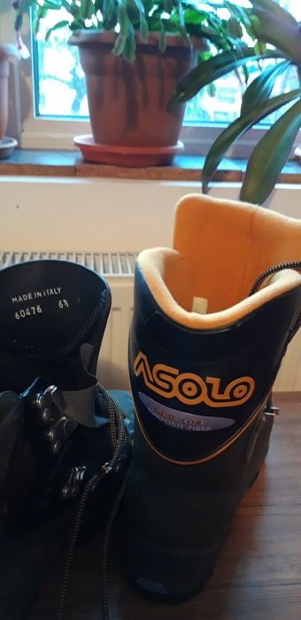 Vand bocanci expediție Asollo