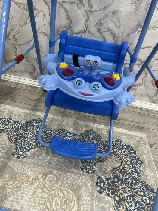 Продаем детскую качелю а отличном состоянии