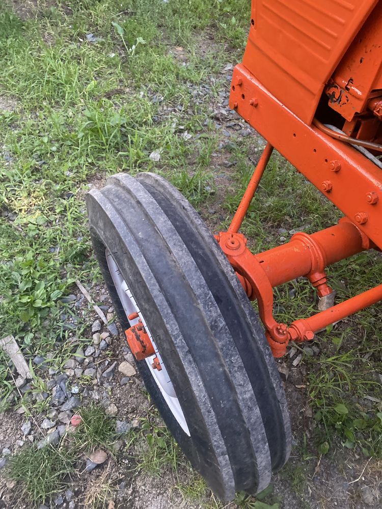 Tractor renault