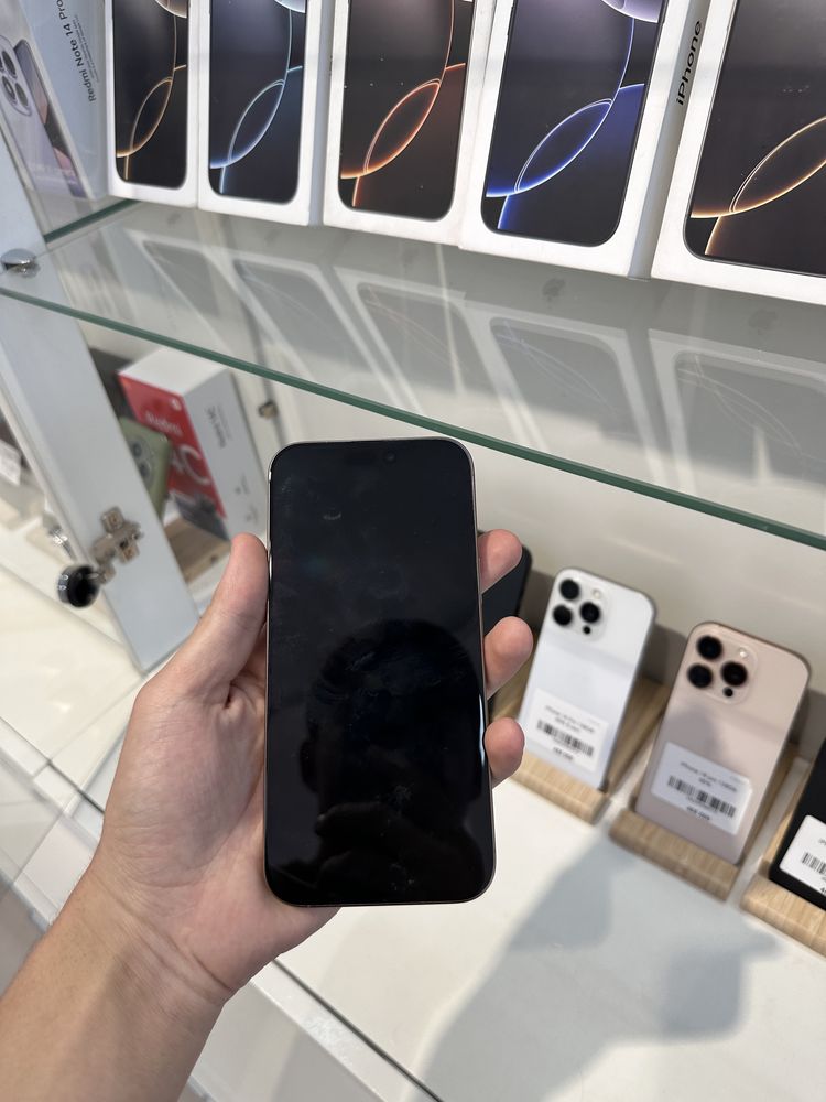 iPhone 16 Pro Max на идеальном состоянии