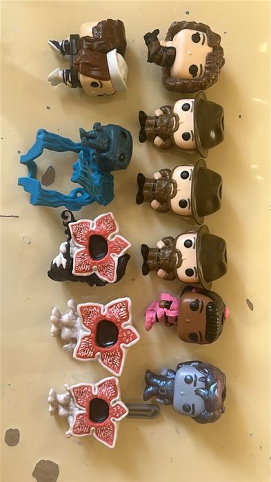 Обмен фигурок Kinder Joy (серия «Очень странные дела») ОСД