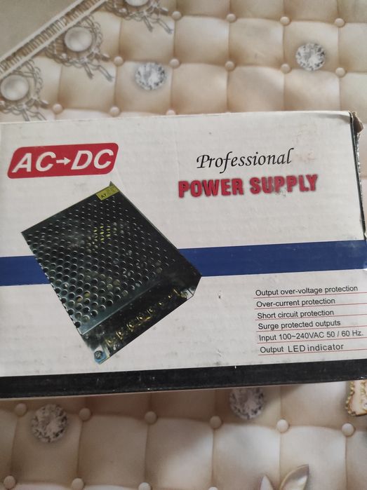 Блок питания 100-240VAC50/60 Hz