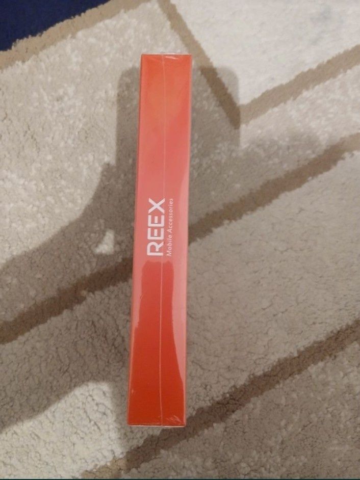 Reex RPB-02 powerbank sotiladi 
Yengi ochilmagan 
Xolati ideal