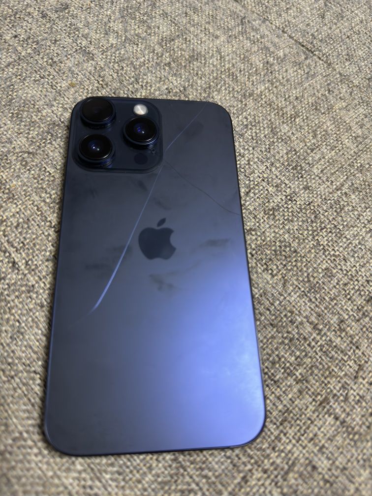 Продам iPhone xr на корпусе 15 про