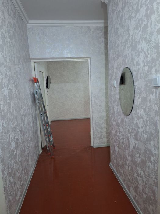 Продаётся 1- комнатная квартира улучшенная планировка.