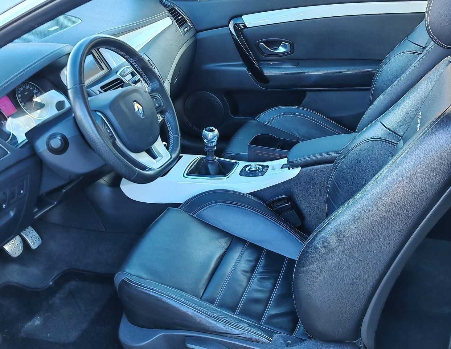 Renault Laguna Coupé