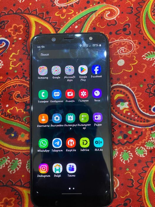 Samsung A6{32/3} 2018