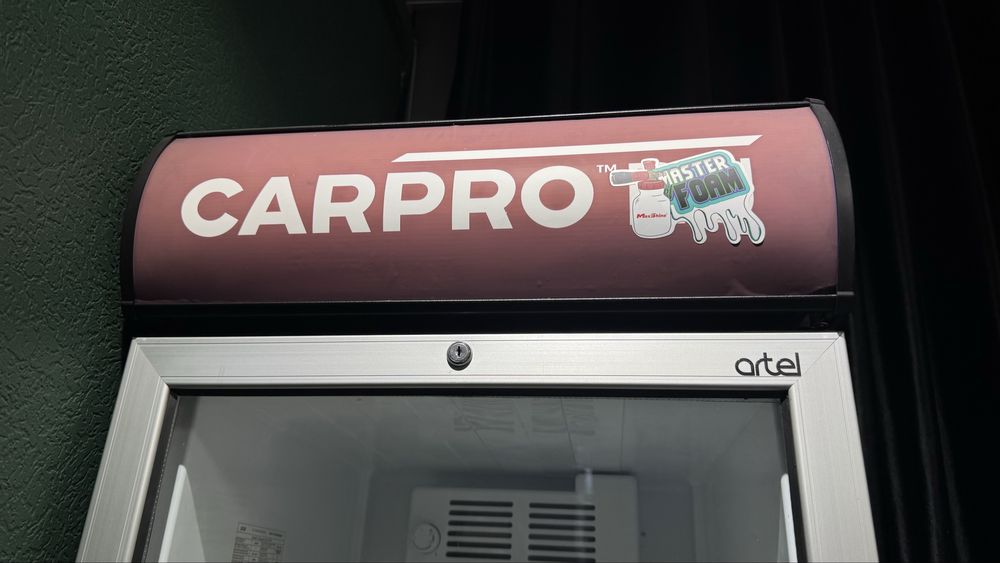 Витринный холодильник Artel HS474SN 18R Белый