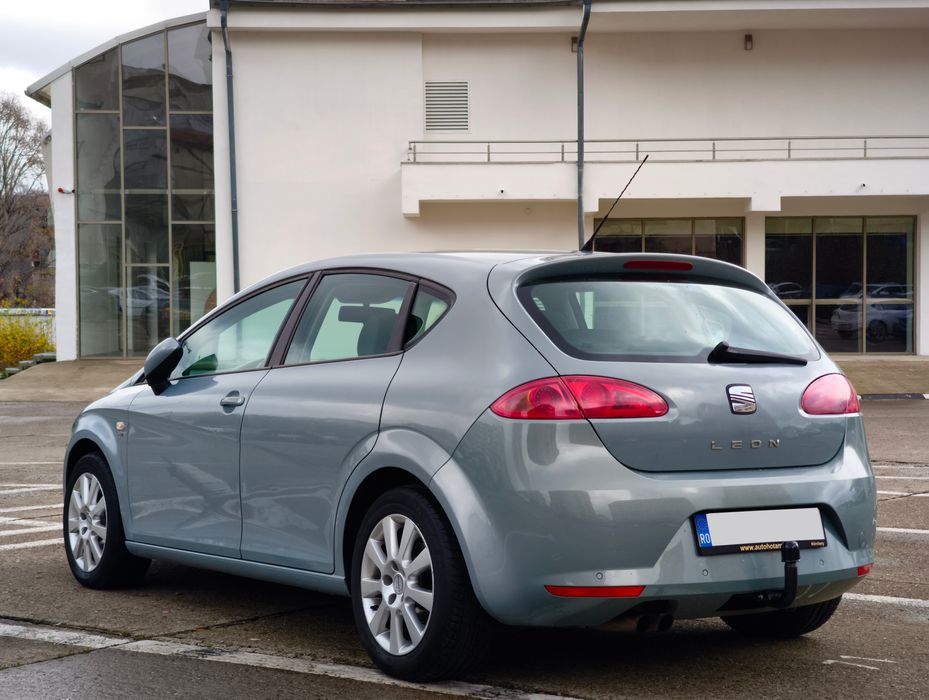 Seat Leon II 165 hp/6 trepte/navi waze/senzori/