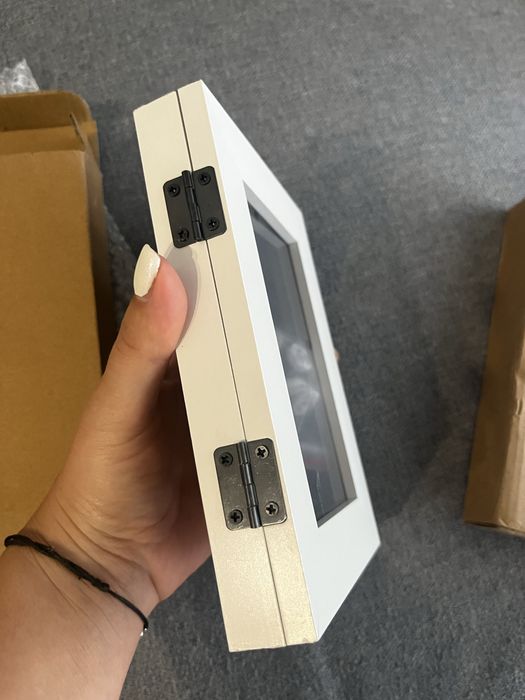 2 броя нови рамки за снимки