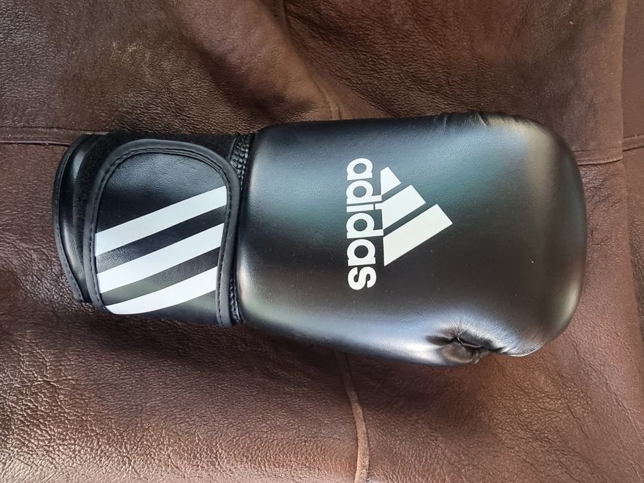 Mănuși de box Adidas