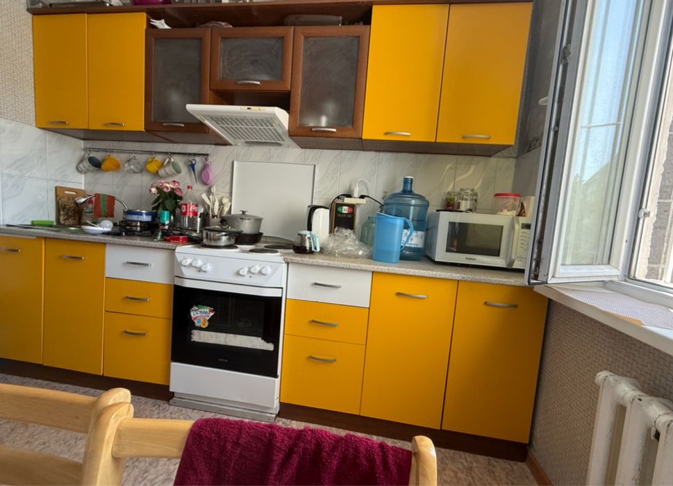 Кухонный гарнитур отдам