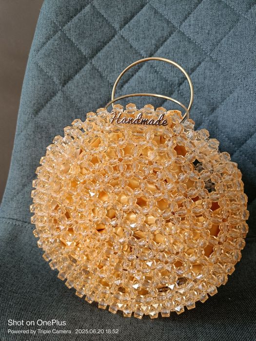 Чанта от мъниста