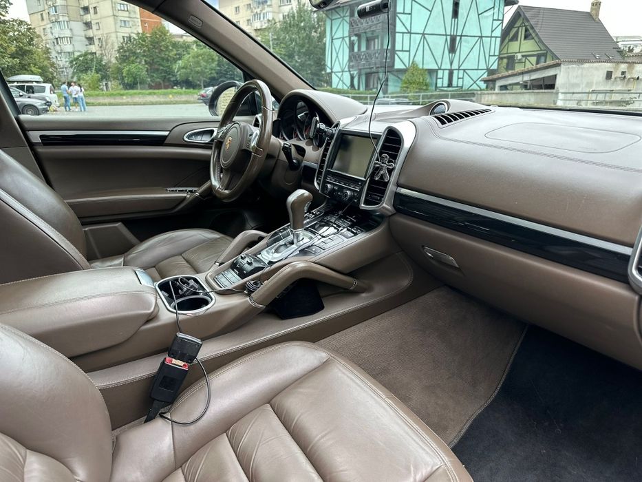 Porsche Cayenne 2013