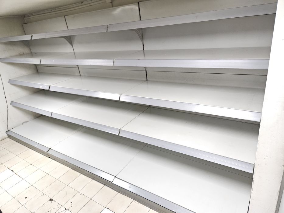 Крайстенни стелажи Linde