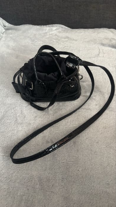 Малка дамска чанта