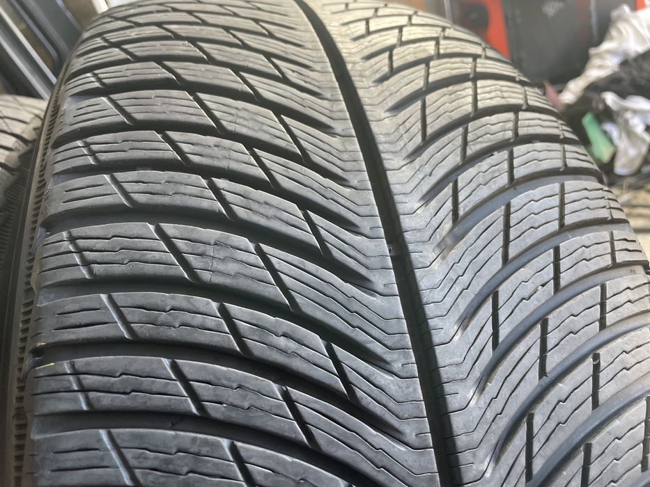 Anvelope Iarna 255/55/20 Michelin Alpin 5 set 4 buc