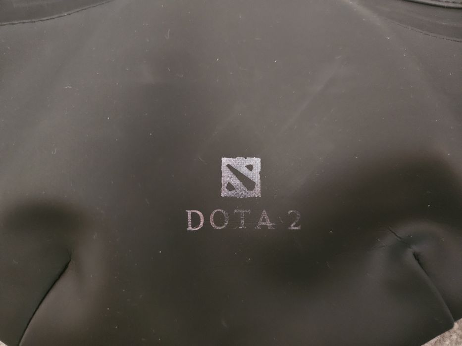 Черна чанта - Dota 2