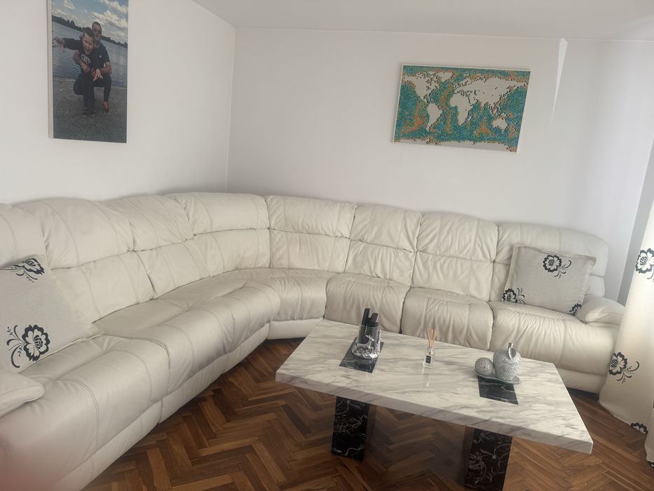 Canapea piele naturala