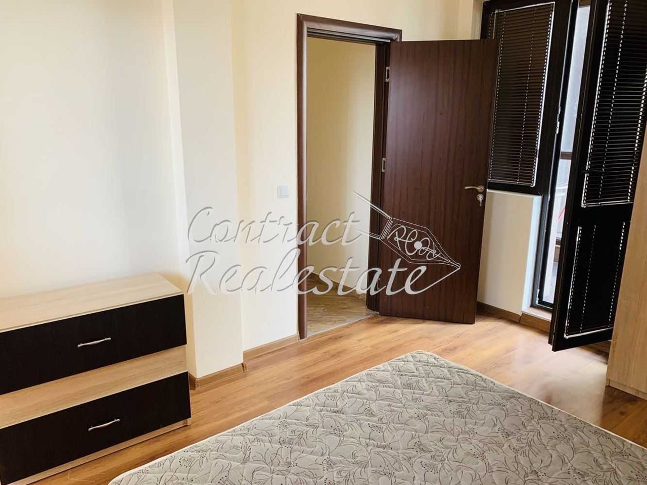 Дава се под наем Двустаен апартамент в Варна, Погреби - 71 кв.м за 357 € - Снимка #12