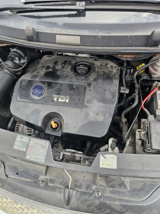 Dezmembrari vand piese ford galaxy negru 1,9 auy,anul 2005