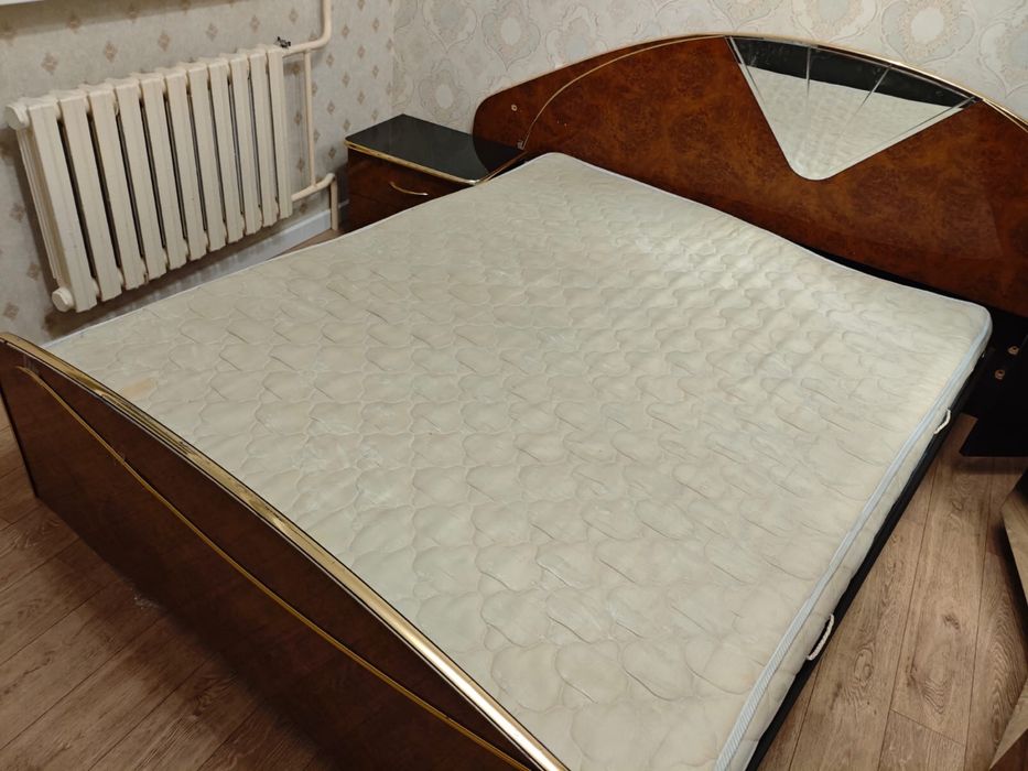 Продам кровать размер 160 на 200