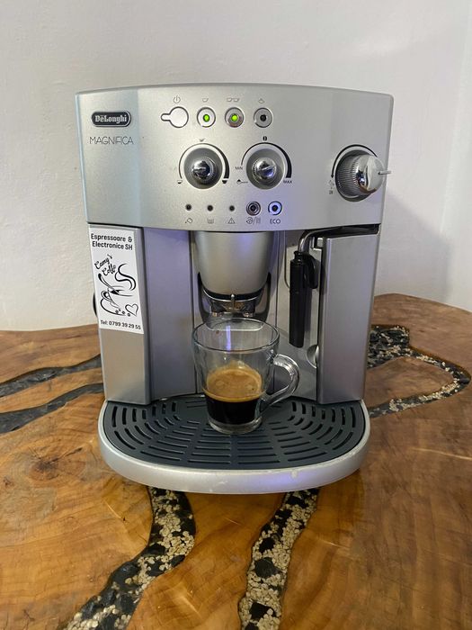 expresor / espressor cafea delonghi magnifica
