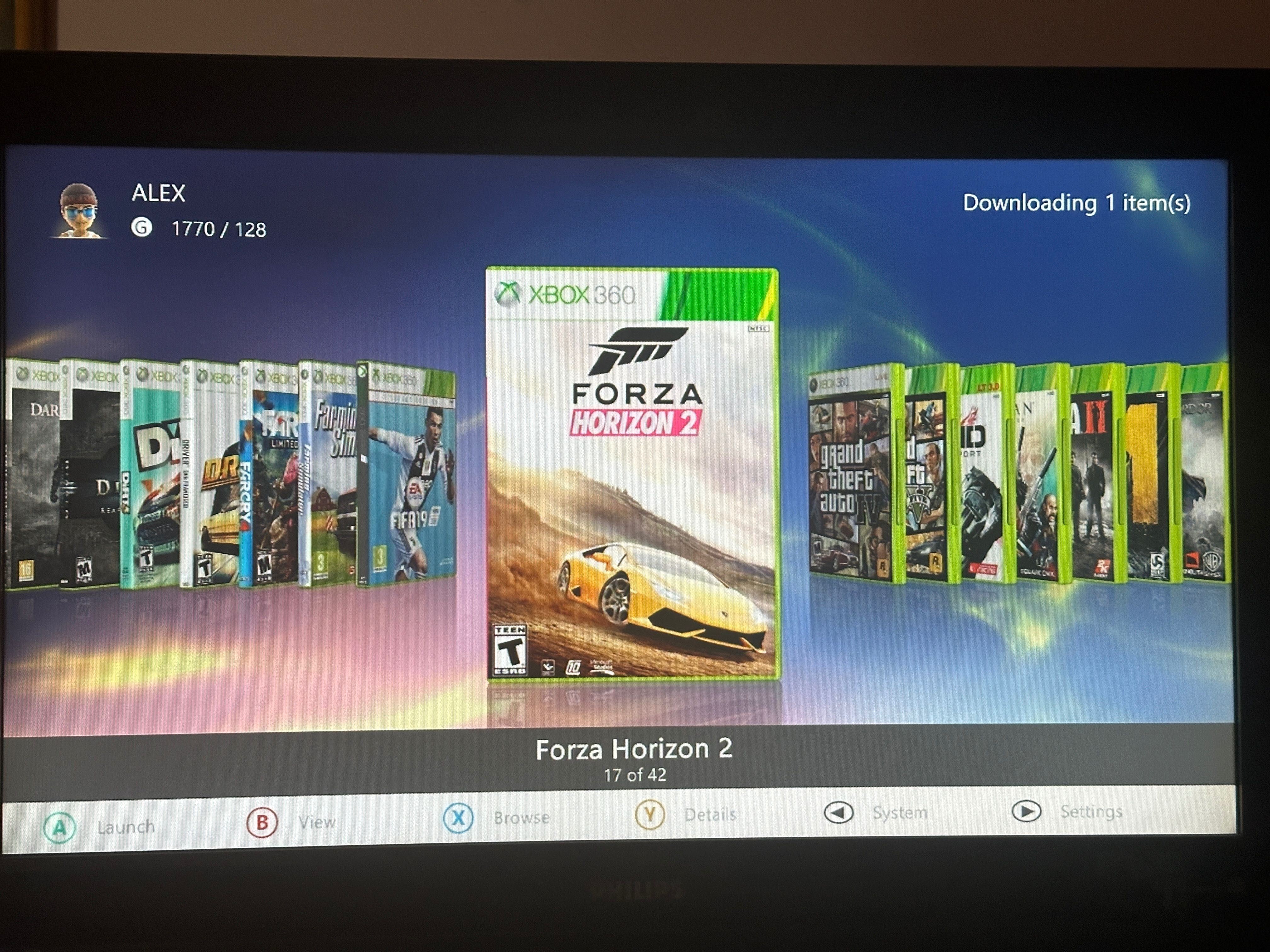 Xbox 360 modat 42 jocuri