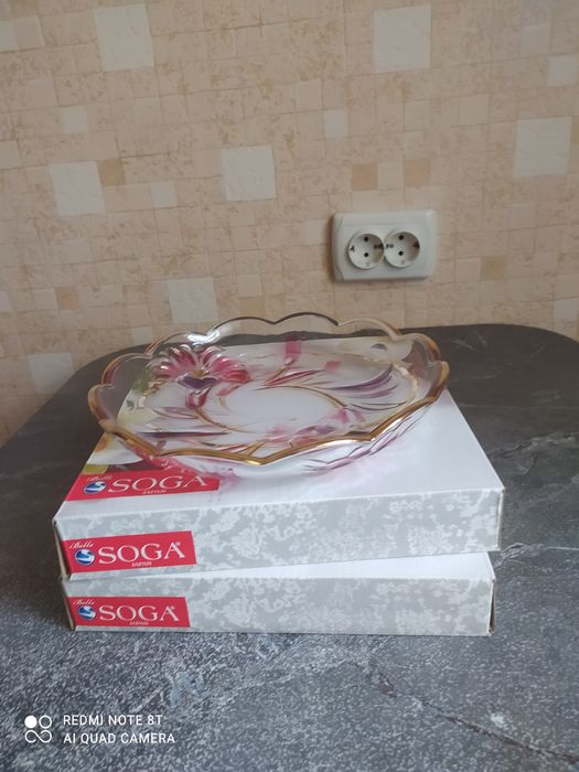 Продам салатники японские и чешские