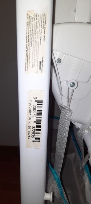 Vand scaun de masa pentru bebe si/sau copil mic