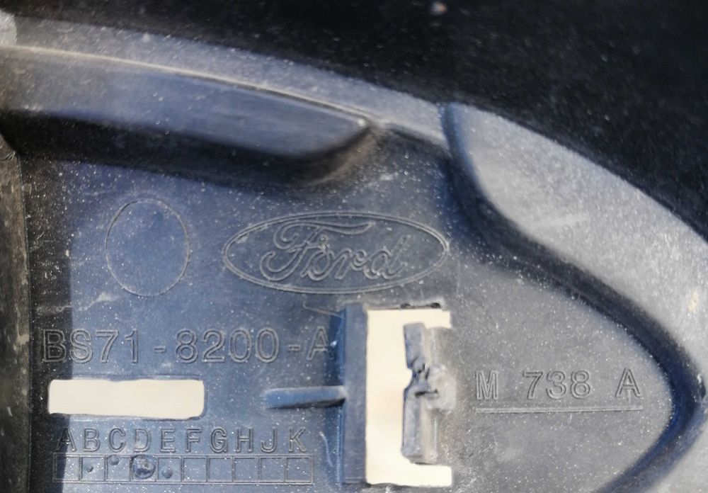 Радиаторна решетка за Ford Mondeo MK4, 2010-2015 година.