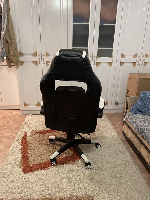 компьютерненое кресло Компьютерный стул