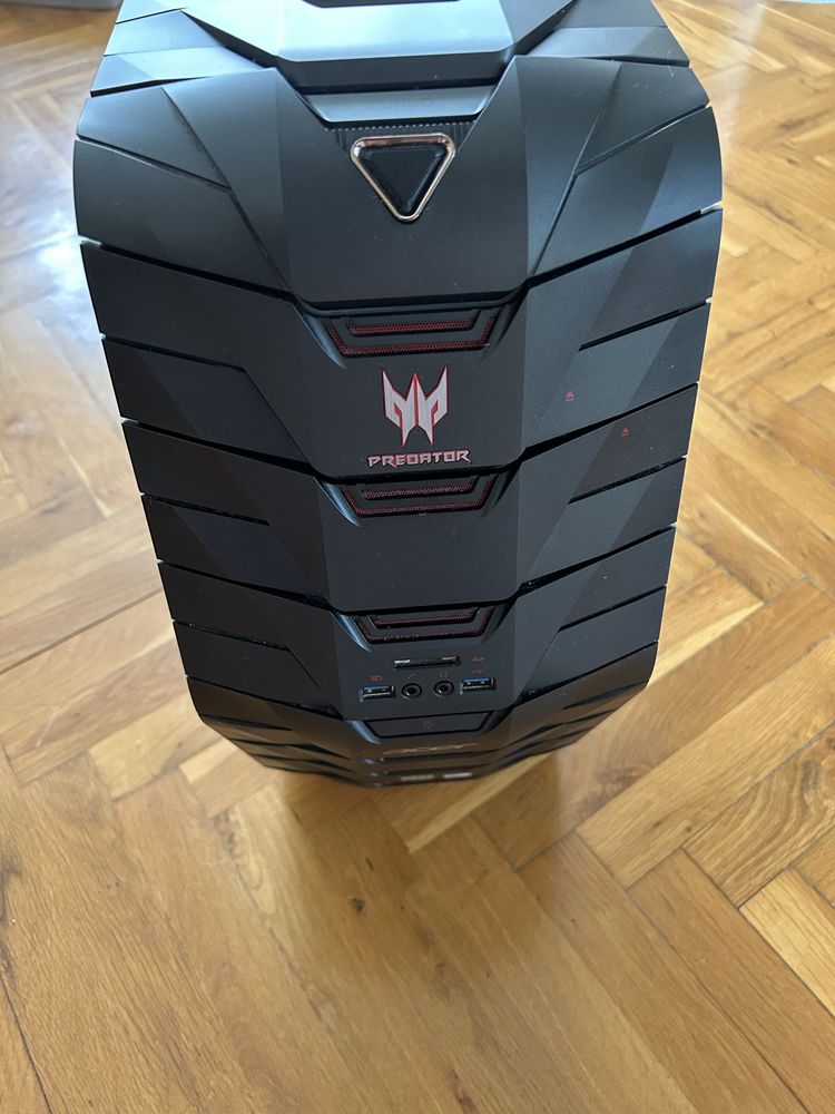 Компютър Acer Predator G6-710