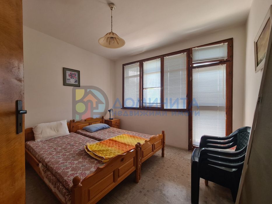 Чудесна къща, гр. Приморско, вилната зона