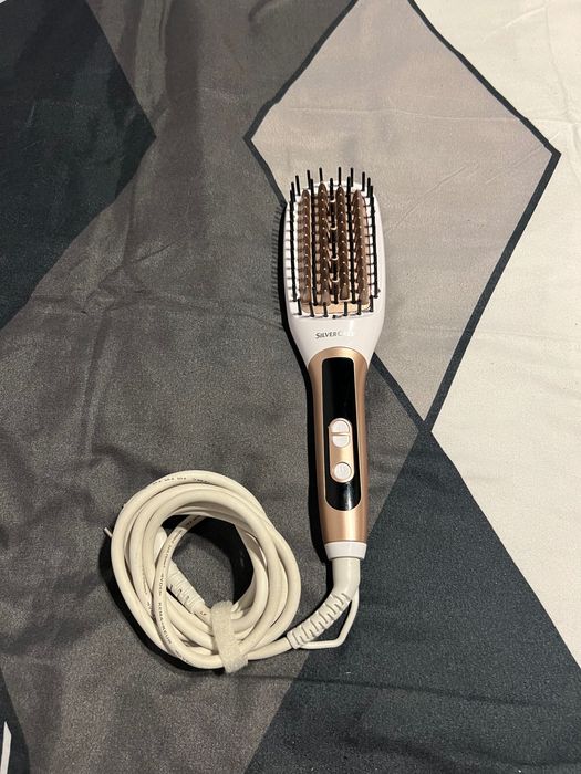 Vând perie pentru păr