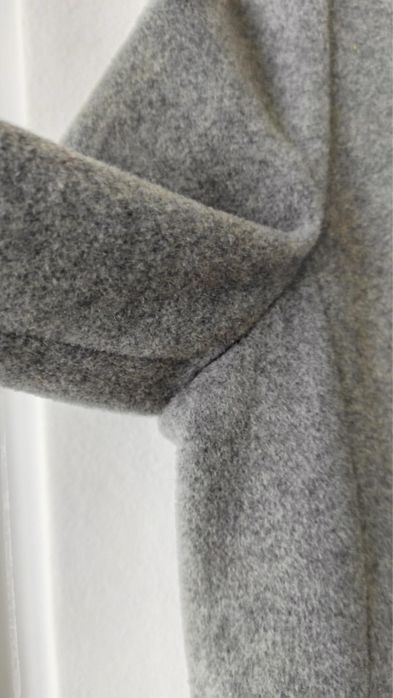Palton lana+casmir 80 % gri, marimea 36, impecabil