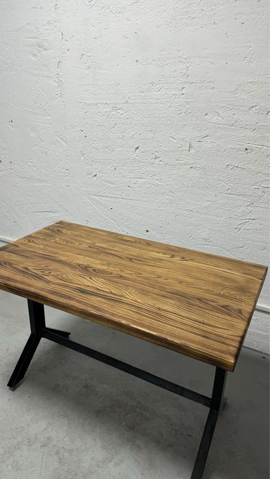 Стол деревянный б/у