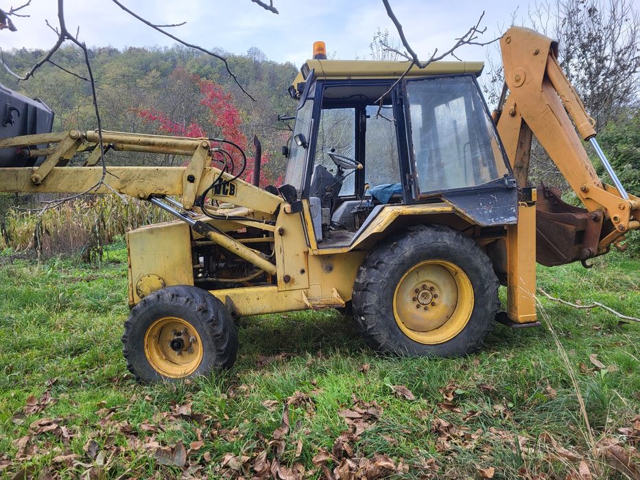 Buldoexcavator jcb 3cxr
