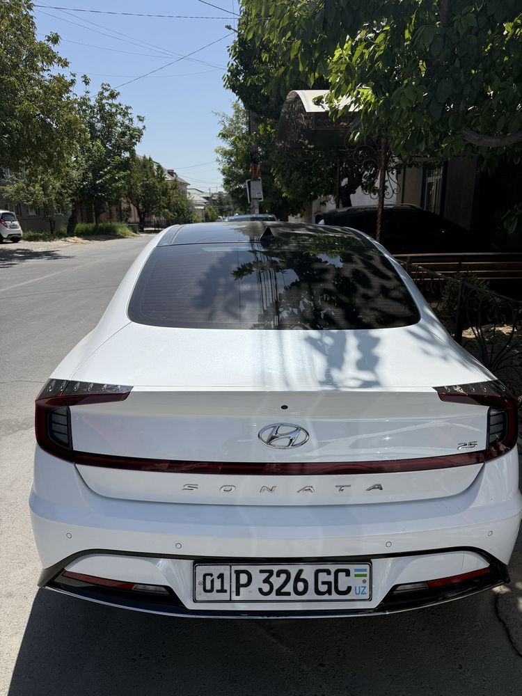 Hundai Sonata sotiladi srochna.