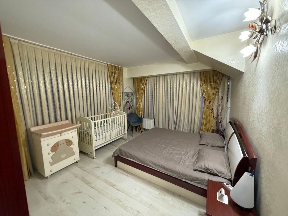Apartament Duplex (pe 2 nivele) 3 camere Zona Negru Voda/Nord