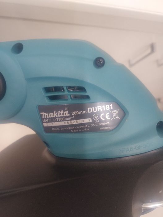 Тример макита makita