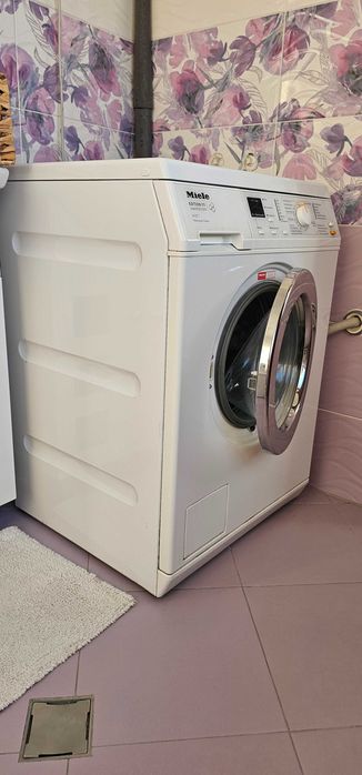Пералня Miele edition 111