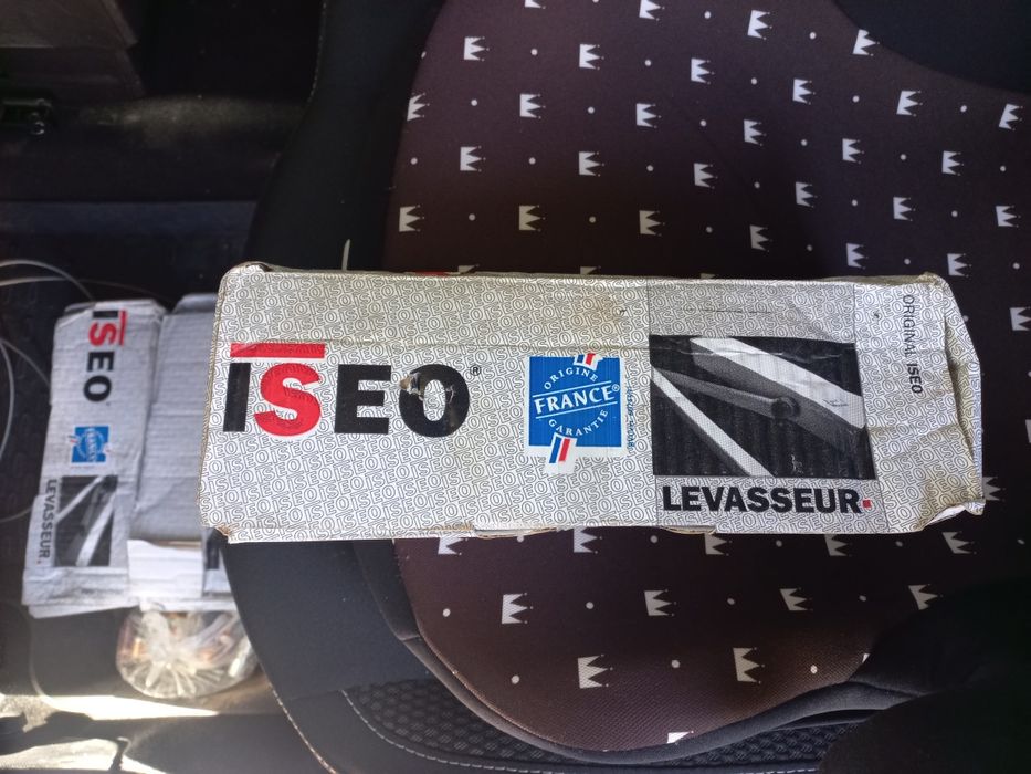 Автомат за врати ISEO hl100 France