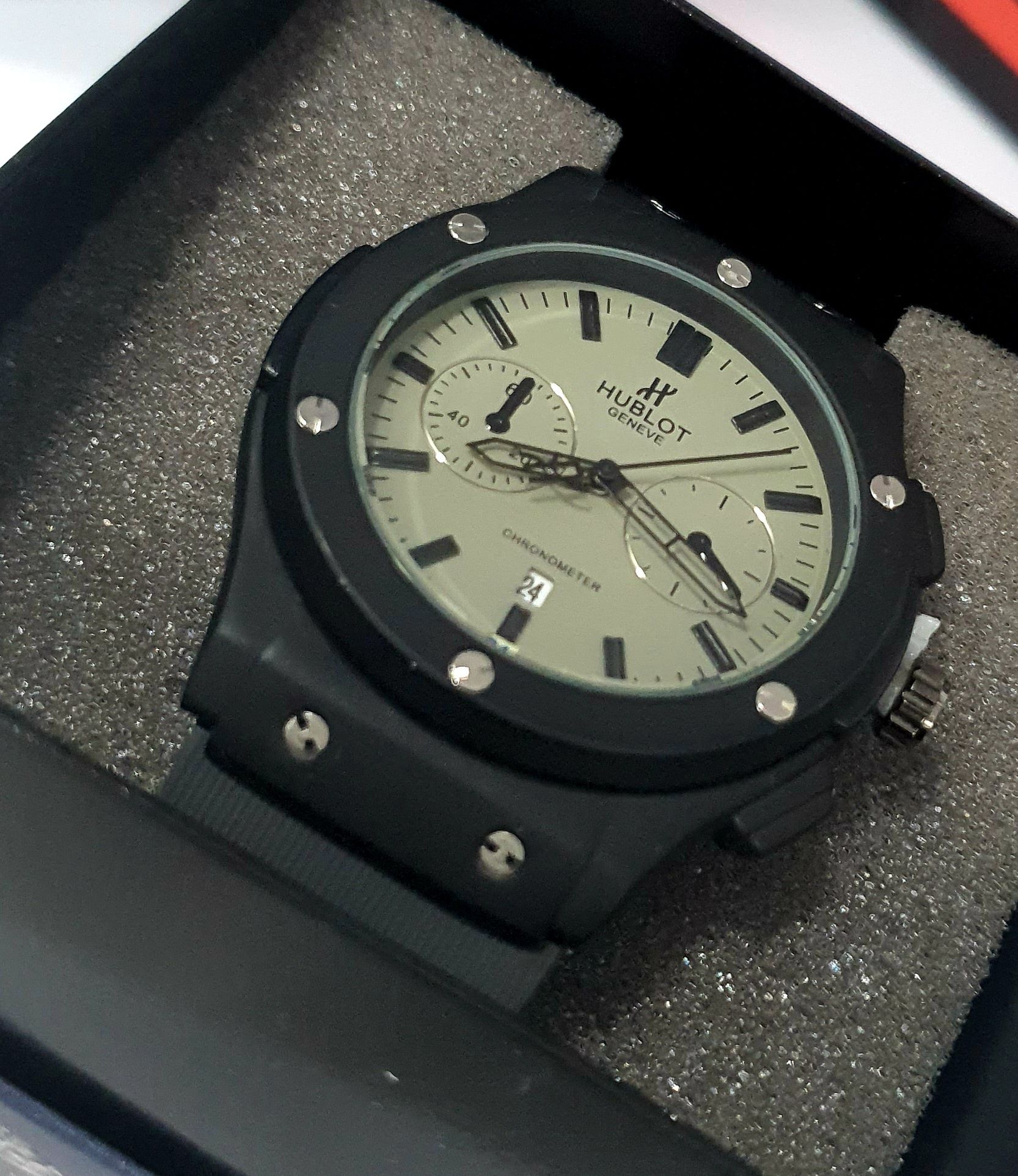 Erkaklar qòl soati Hublot